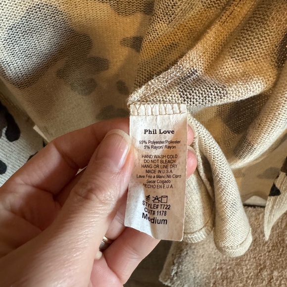 Chic Leopard Print Open Cardigan - Picture 3 of 4